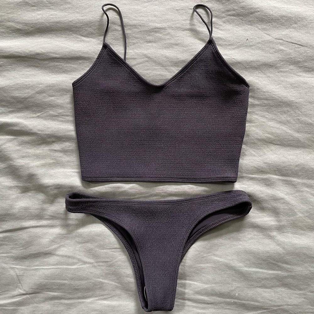 NWOT Wanderlust Scrunchie Swim Set